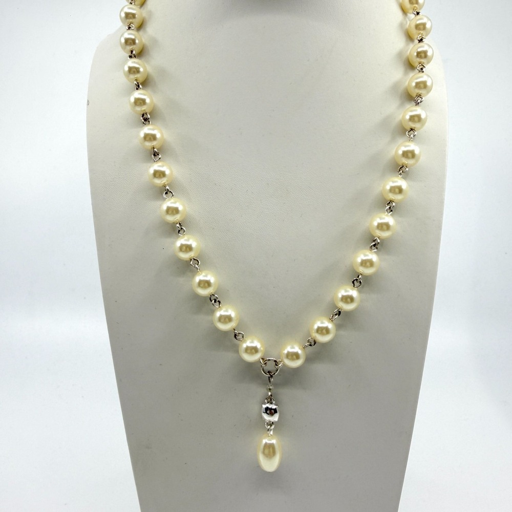 Vintage Y2K Cream Faux Pearl Rosary Link Drop Pendant Statement Necklace Classic